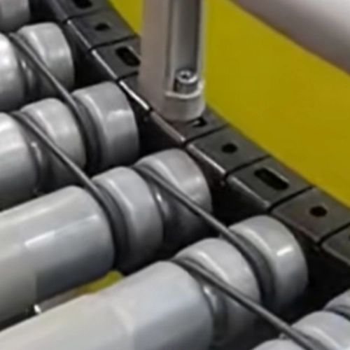 Double O-belt drive tapered conveyor rollers used in curve conveyor systems