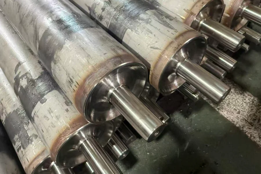 Live-shaft roller assemblies after post-weld shaft journal machining